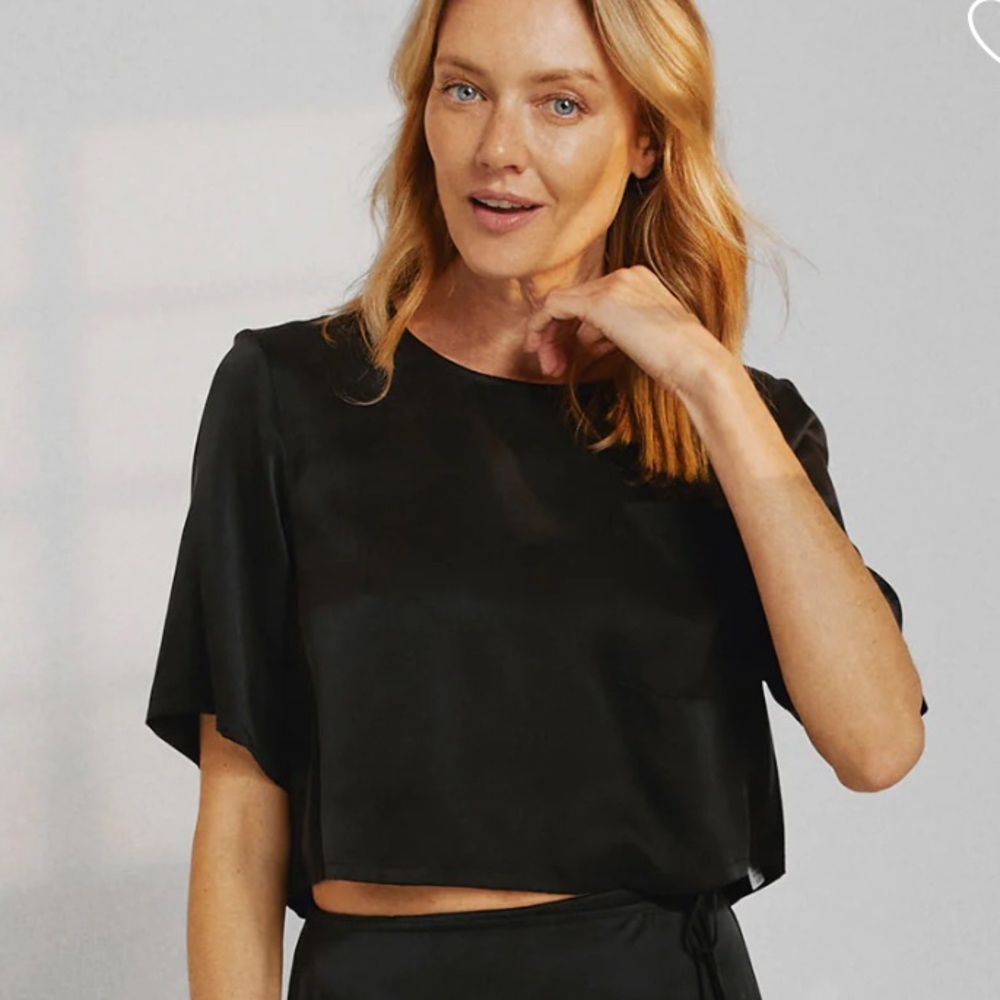 Lunya Washable Silk Crop Tee